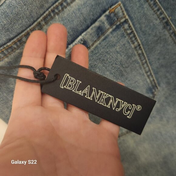 Blank NYC Madison High Rise Crop Jeans. NWT. Size 27 - Picture 9 of 9